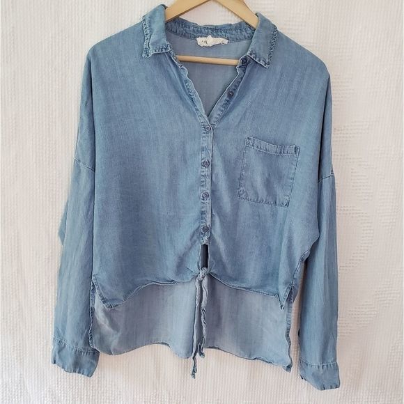 Chambray knot tie hi low top - Picture 2 of 5